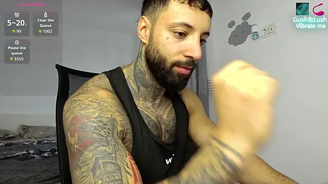 Snapshot of MasculineGuy99 chatting on 26, 11, 2025 MasculineGuy99 online show from 26, 11, 2025