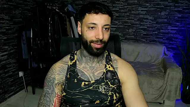 MasculineGuy99 online show from 3, 5, 2026