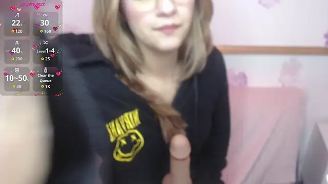 Snapshot of Alyy_cute_ chatting on 12, 10, 2025 Alyy cute online show from 12, 10, 2025