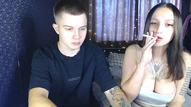 Snapshot of Mark_and_Wendy chatting on 11, 10, 2025 Mark and Wendy online show from 11, 10, 2025