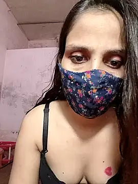 Snapshot of DIVINEDIVAA chatting on 10, 10, 2025 DIVINEDIVAA online show from 10, 10, 2025