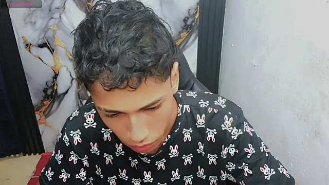 Snapshot of Im_david02 chatting on 7, 1, 2026 Im david02 online show from 7, 1, 2026