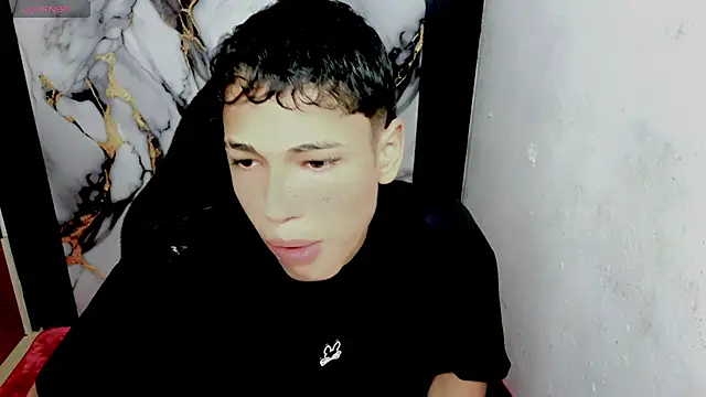 Snapshot of Im_david02 chatting on 17, 1, 2026 Im david02 online show from 17, 1, 2026