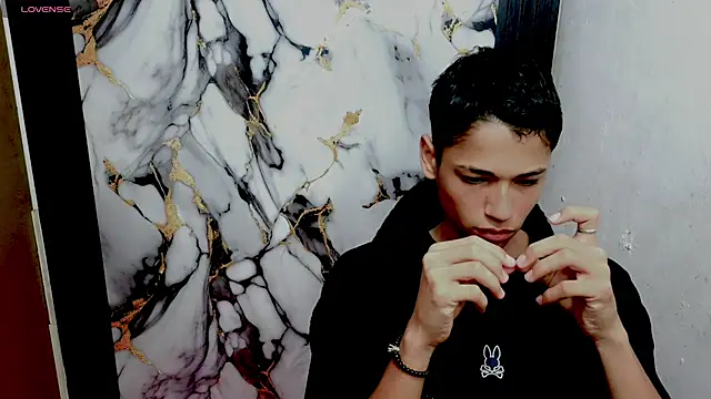 Snapshot of Im_david02 chatting on 26, 2, 2026 Im david02 online show from 26, 2, 2026