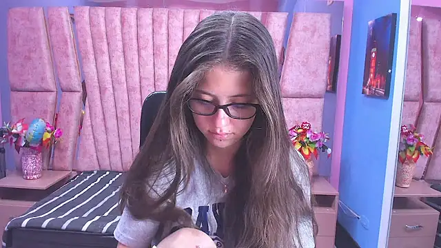 sarah sweett  online show from 14, 1, 2026