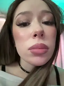 RollDolls online show from 9, 11, 2025