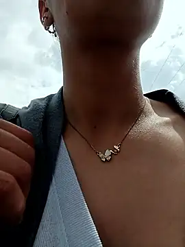 Jade 1-9 online show from 8, 10, 2025