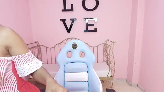 ingrid03 taffur online show from 8, 10, 2025