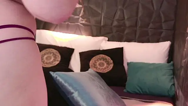 Hurrem99 online show from 10, 10, 2025