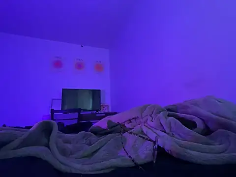 Princessivy56 online show from 24, 3, 2026