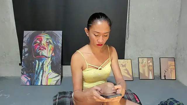 MissAriba online show from 3, 12, 2025