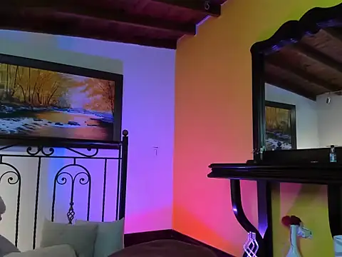 Zulyhenao online show from 7, 10, 2025