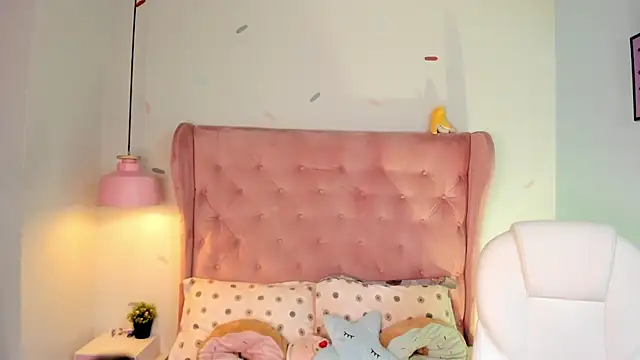 Vanelope evanss online show from 15, 11, 2025