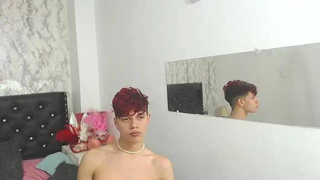 Snapshot of Patrick-Rios chatting on 7, 10, 2025 Patrick-Rios online show from 7, 10, 2025