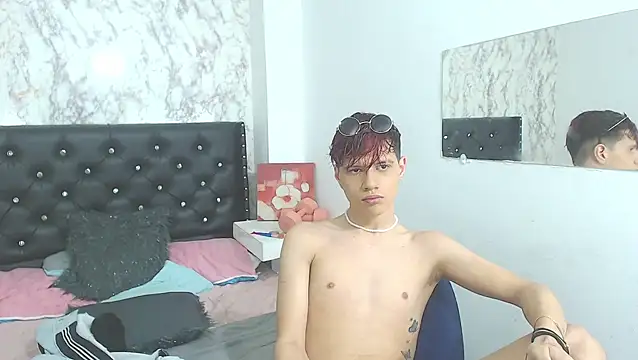 Snapshot of Patrick-Rios chatting on 9, 10, 2025 Patrick-Rios online show from 9, 10, 2025