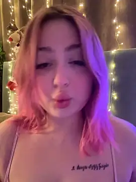 KellyMoors online show from 15, 1, 2026