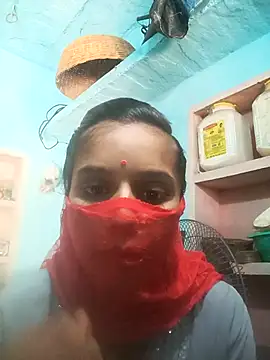 Snapshot of Cuty_kanchna chatting on 5, 10, 2025 Cuty kanchna online show from 5, 10, 2025