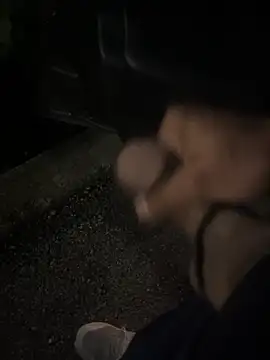 Snapshot of ayrtonmen chatting on 9, 10, 2025 ayrtonmen online show from 9, 10, 2025