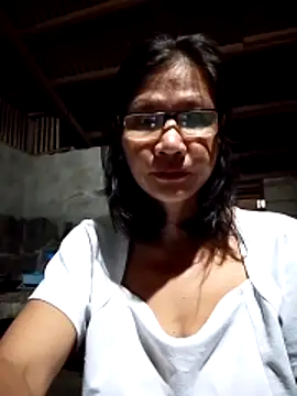 Sexiestmom 89 online show from 18, 11, 2025