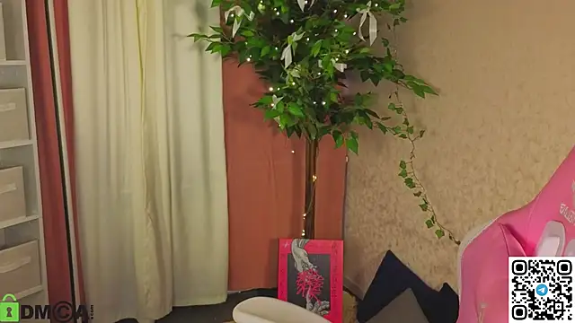 L1na Reeds online show from 3, 2, 2026