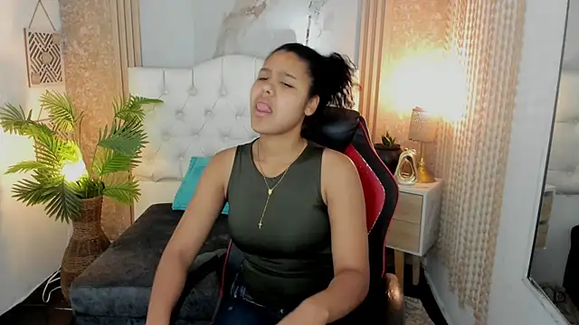 Snapshot of AriaVega chatting on 14, 4, 2026 AriaVega online show from 14, 4, 2026