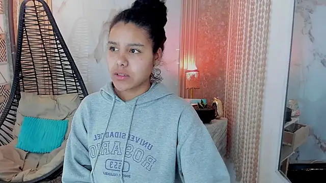 Snapshot of AriaVega chatting on 1, 5, 2026 AriaVega online show from 1, 5, 2026