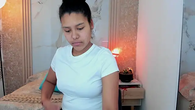 Snapshot of AriaVega chatting on 15, 5, 2026 AriaVega online show from 15, 5, 2026