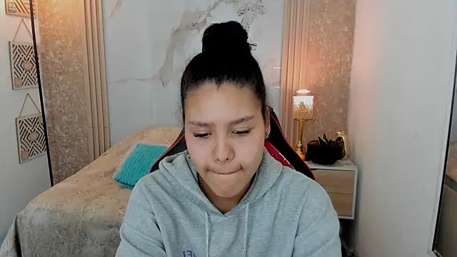 Snapshot of AriaVega chatting on 20, 5, 2026 AriaVega online show from 20, 5, 2026