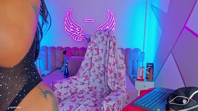 Snapshot of madisson_121 chatting on 11, 2, 2026 madisson 121 online show from 11, 2, 2026