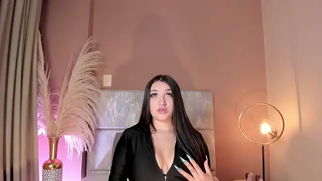 Snapshot of LilithEsme chatting on 5, 11, 2025 LilithEsme online show from 5, 11, 2025