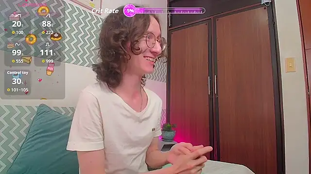 Snapshot of White_King4 chatting on 11, 10, 2025 White King4 online show from 11, 10, 2025