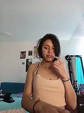 caramel doll   online show from 2, 11, 2025