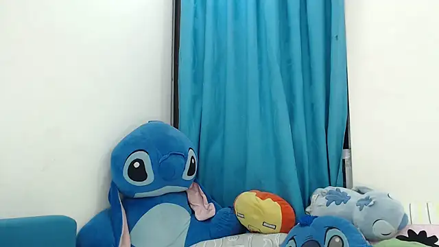 caramel doll   online show from 27, 5, 2026