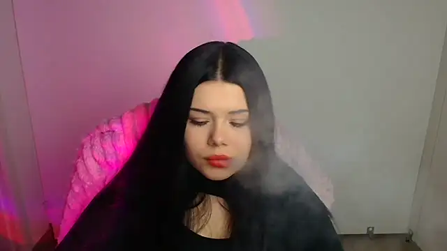 Mona Esty online show from 11, 10, 2025