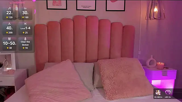 mara swan  online show from 13, 11, 2025