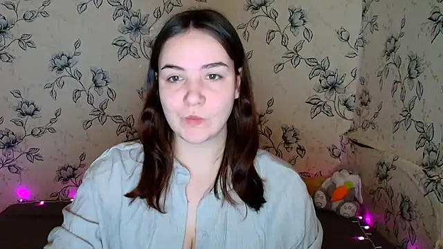 OliviaMontgommery online show from 24, 3, 2026