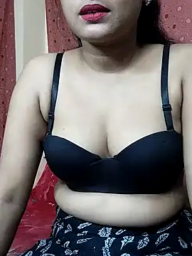 Snapshot of Aditi1996 chatting on 2, 11, 2025 Aditi1996 online show from 2, 11, 2025