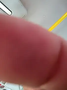 shannon kinne  online show from 23, 10, 2025