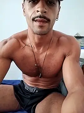Snapshot of saradogatoSp chatting on 17, 10, 2025 saradogatoSp online show from 17, 10, 2025
