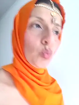 Aafsha  online show from 10, 11, 2025