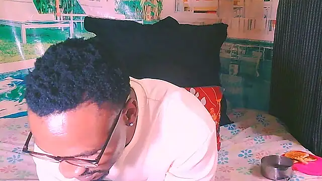 EbonyTiger69 online show from 12, 4, 2026