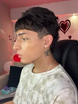 MateoMitchell online show from 20, 2, 2026