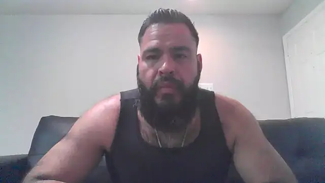 BigJohnBear39 online show from 6, 10, 2025