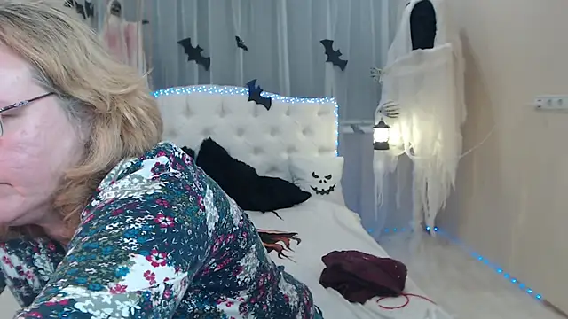 VestaWoody online show from 17, 10, 2025