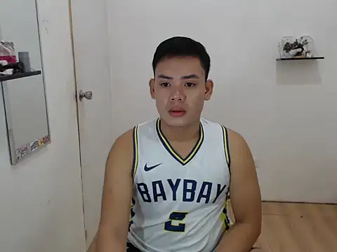 Lloyd Walton online show from 4, 12, 2025