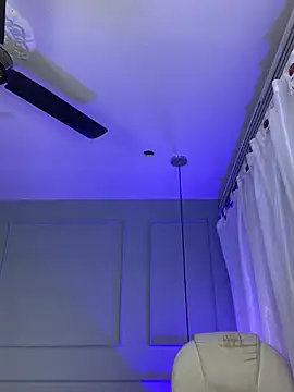 Rose monroee online show from 6, 4, 2026