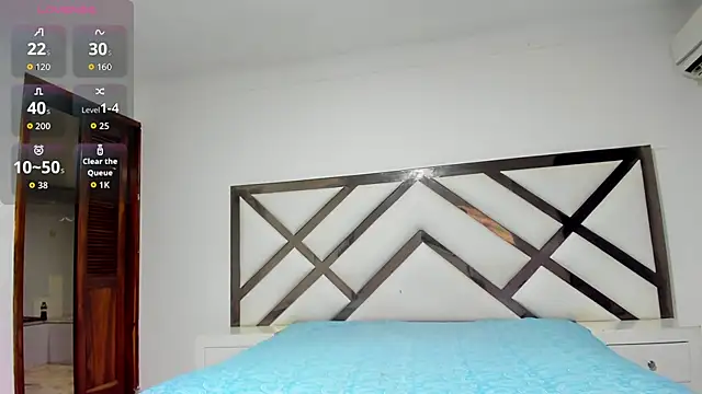 Snapshot of daenerysxxx chatting on 24, 10, 2025 daenerysxxx online show from 24, 10, 2025