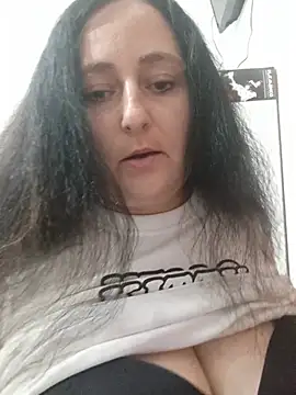 Snapshot of Bella_862 chatting on 9, 7, 2026 Bella 862 online show from 9, 7, 2026
