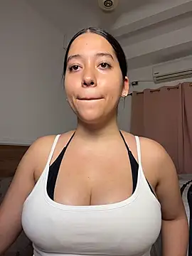 Nhefertary online show from 15, 4, 2026