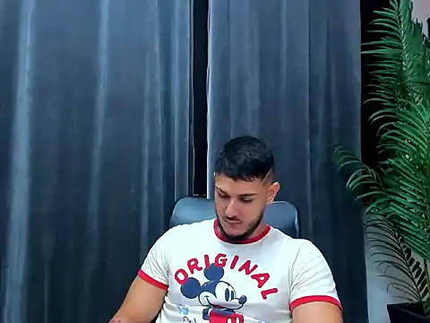 Snapshot of jasonshaw25 chatting on 3, 2, 2026 jasonshaw25 online show from 3, 2, 2026